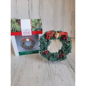 Hallmark little frosty friends memory wreath ornament Xmas